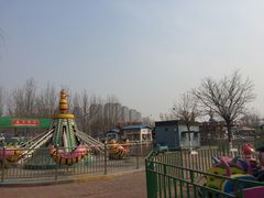 -万源龙顺度假庄园生态观光园