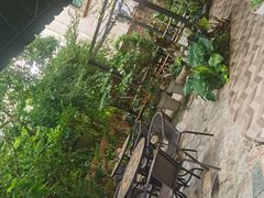 -花苑里咖啡(威远店)