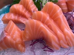 三文鱼厚切刺身-熹炭精致日料(金融街购物中心店)