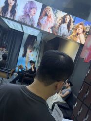 -藤野造型专业烫染接发