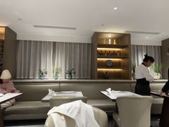 -晶丽香榭自助餐(南京大饭店)