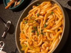 闺蜜米粉-丝路金桃·新疆菜(徐汇店)