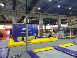 -Apfunll潮玩乐园*生日派对*企业团建(米房店)