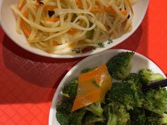 -护国寺小吃店(红莲南路店)