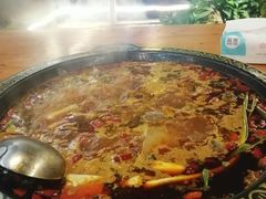 -三道苗苗鱼·美蛙黄辣丁(八里店)