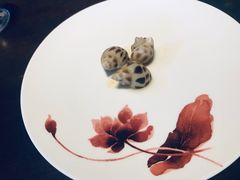 古越陈酿煮花螺-杭州西子湖四季酒店·金沙厅