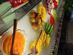 -釜御山海鲜烤肉火锅自助(新城市中心店)