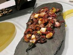 黑椒口蘑牛肉粒-宝界普菲特湖畔酒店