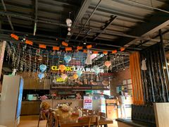 -拉亚汉堡经典餐厅(商城路店)