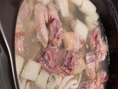 -烹然四季椰子鸡火锅(团结湖总店)