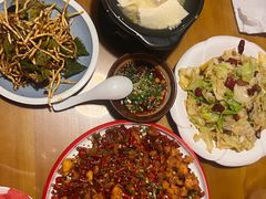 -重庆石磨豆花庄(乔庄店)