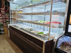 -哈尔滨小酒馆·鲜肉现穿自助烧烤(康新花园店)
