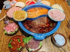 -王歘歘·chuǎ火锅(五道营店)