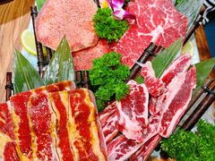 -明洞阿姨·韩式酱蟹烤肉·创意料理(三元桥店)