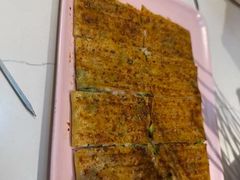 -小董哥烤串·爆汁大油边(故宫店)