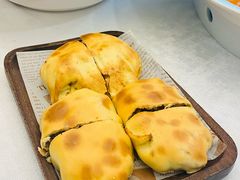 -汗腾格里·风味餐厅(新疆驻京办店)