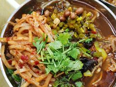 -红鼻子桂林米粉(金唐新光界店)