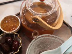 红枣桃胶烤梨汤-裕莲楼(环球港店)