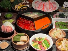 -三出山火锅(南京万象天地店)