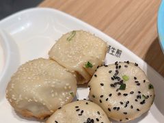 -小杨生煎(白玉兰广场店)