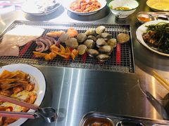 -马路牙子地桌烤肉(工体店)