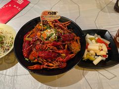-巴厘龙虾·榜首油焖大虾(音乐学院·沿江酒馆店)