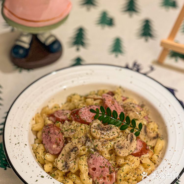 下厨房｜奶油蘑菇芝士通心粉 浓郁酱汁 干翻西餐厅🍝