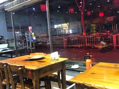 -老北京热气涮羊肉·小龙虾·烤鱼(呼玛路店)