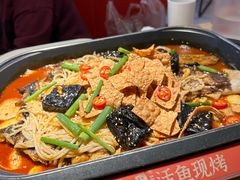 -彼酷哩活鱼现烤(中原万达店)