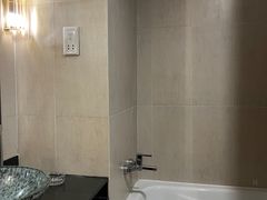 -顺德君豪酒店(佛山容桂渔人码头店)