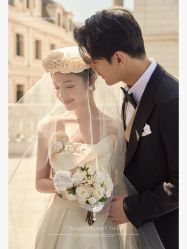 -雪中彩影婚纱摄影·微光艺术中心