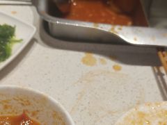 -海底捞火锅(杭州庆春路夜宵主题店)