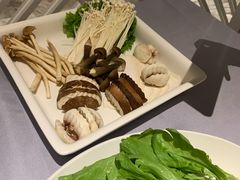 -鼎鼎香·港式火锅(北京SKP店)