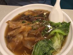新鲜崩沙牛腩面-海王冰室(皇朝店)