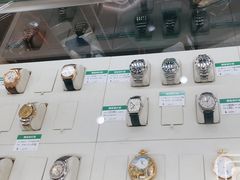 -吉吉吉名品二手奢侈品名表名包回收(静安店)