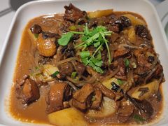 -哈尔滨烧烤·山河村铁锅炖(交大店)