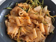 乌鲁木齐风味凉皮-董小西的凉皮和椒麻鸡(三元桥店)