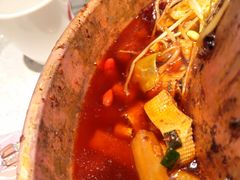 -老佛爷铜炉蛙锅(海岸城店)