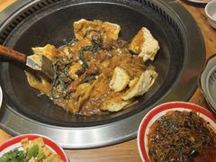 -冰城焰会大丰收铁锅炖(萝岗万达金街店)