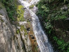 -燕子河大峡谷天坑仙境