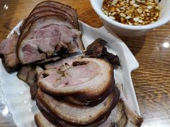 肘子（前肘去骨）-聚首堂·特色小吃·肘子(什刹海德胜门店)