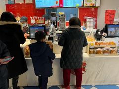 -85度C(生甜甜圈研究工坊·上海平凉店)