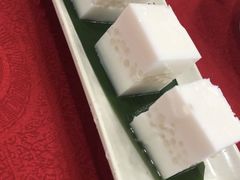 椰子西米膏-鼎珑点心仔(燕塘店)