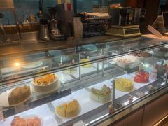 面包甜点陈列柜-贵阳高新惠诚食品有限公司