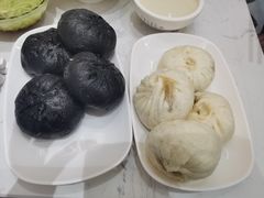 -李与白包子铺(桐梓林店)