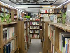 -晓风书屋(大学路店)