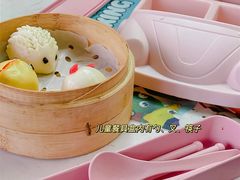 -水桶王国主题餐厅·聚会·生日派对·亲子活动·家庭套餐(亚龙湾希尔顿店)