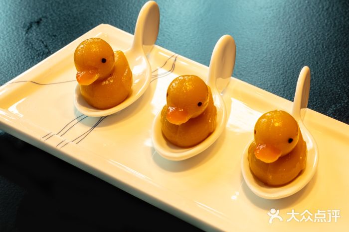 广州文华东方酒店·江-由辉师傅主理芒果小黄鸭图片