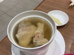 元盅鲜鸡汤-鼎泰丰(国贸商城店)