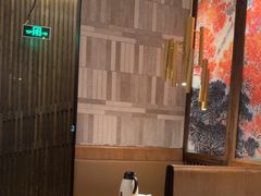 -爱碗亭·鲜炒湖南菜(壹城中心店)